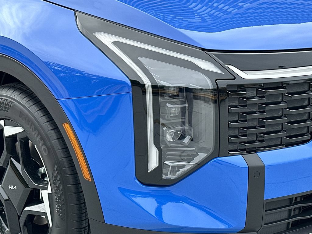 New 2026 Kia Sportage EX FWD image 11