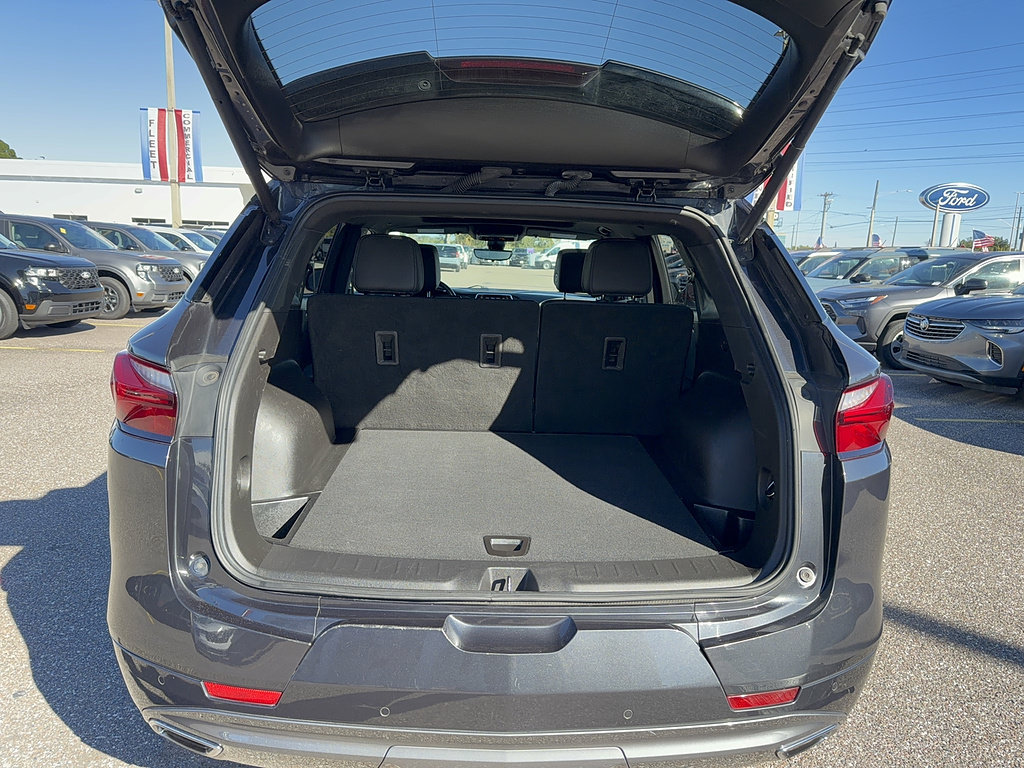 Used 2022 Chevrolet Blazer Premier w/ Enhanced Convenience Package FWD image 7