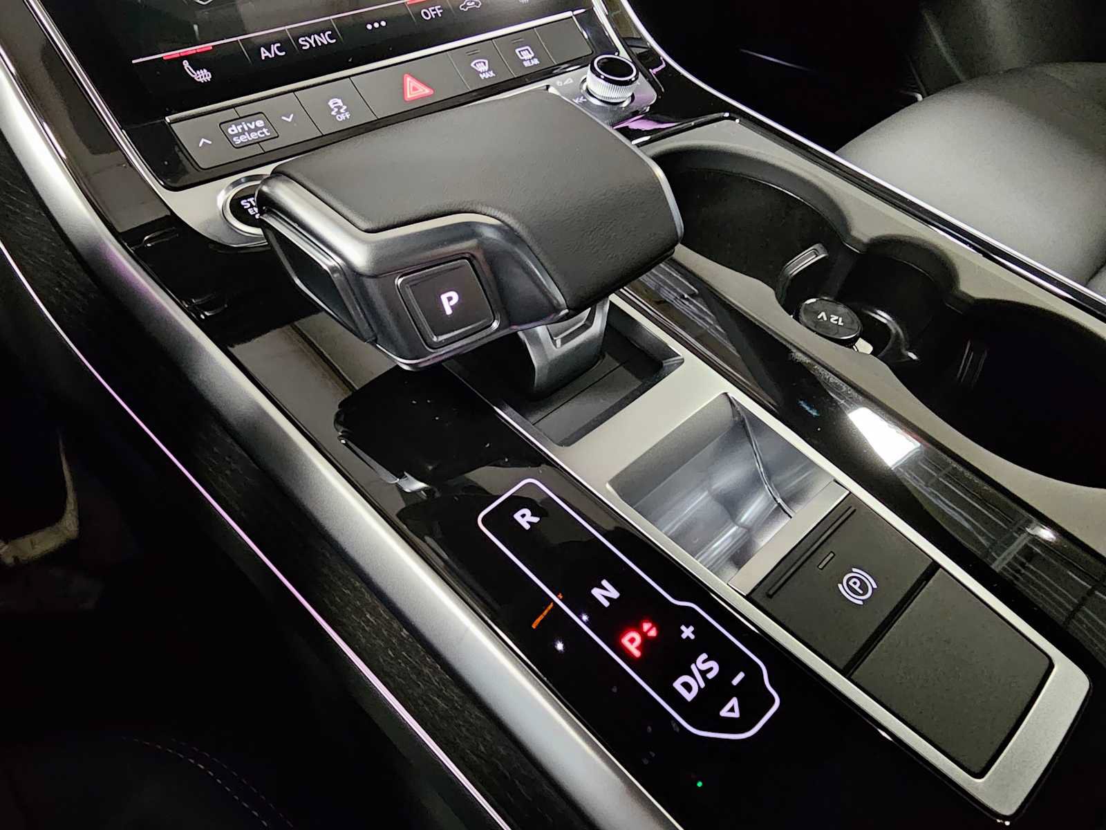 New 2026 Audi Q7 2.0T Premium AWD/4WD image 32