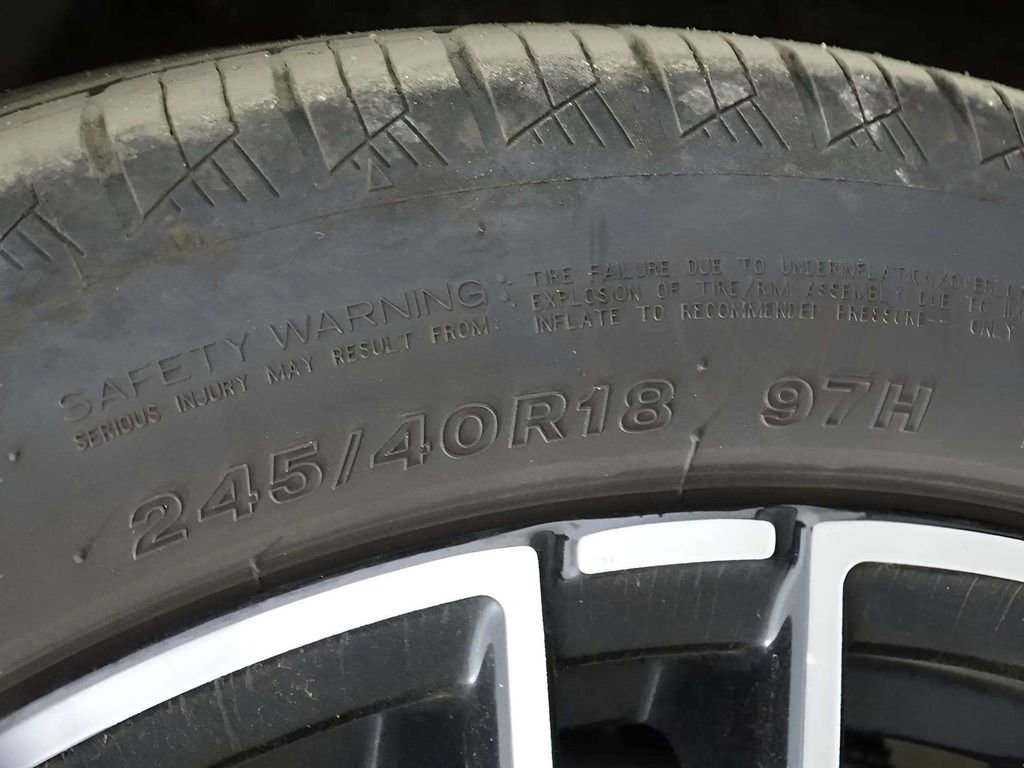 Used 2024 Mercedes-Benz C 300 C 300 image 34