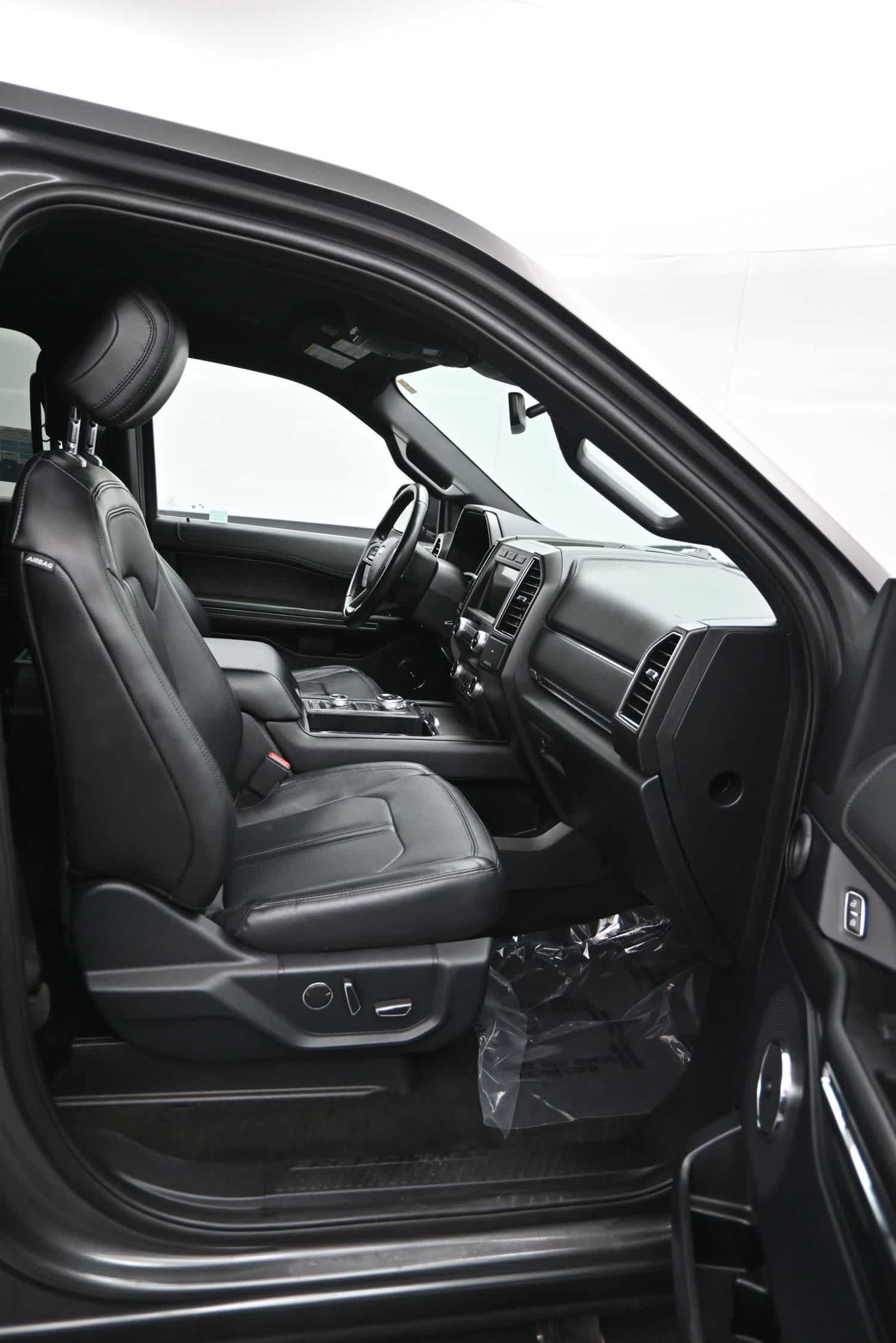 Used 2020 Ford Expedition Max Limited AWD/4WD image 11