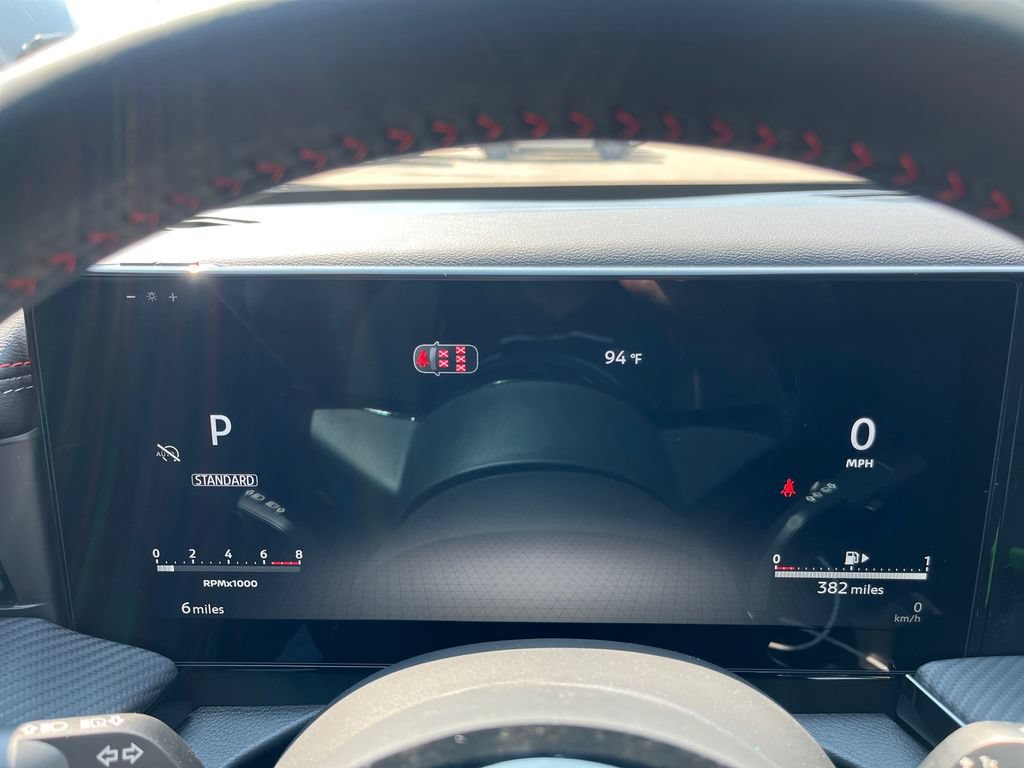 New 2027 Nissan Kicks SR w/ SR Premium Package FWD image 15