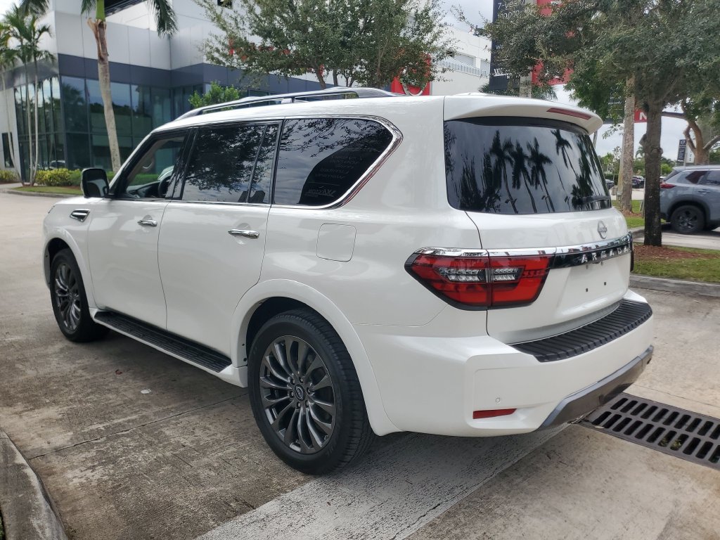 Certified 2024 Nissan Armada Platinum w/ Captain's Chairs Package RWD image 4