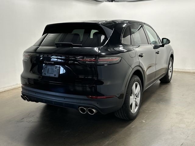 Used 2019 Porsche Cayenne Base image 32