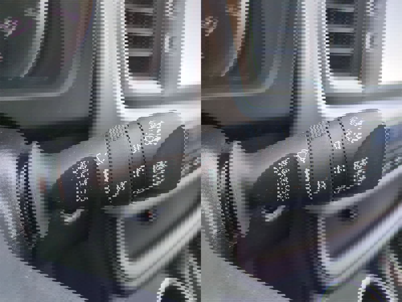 Used 2019 Toyota Highlander XLE image 26