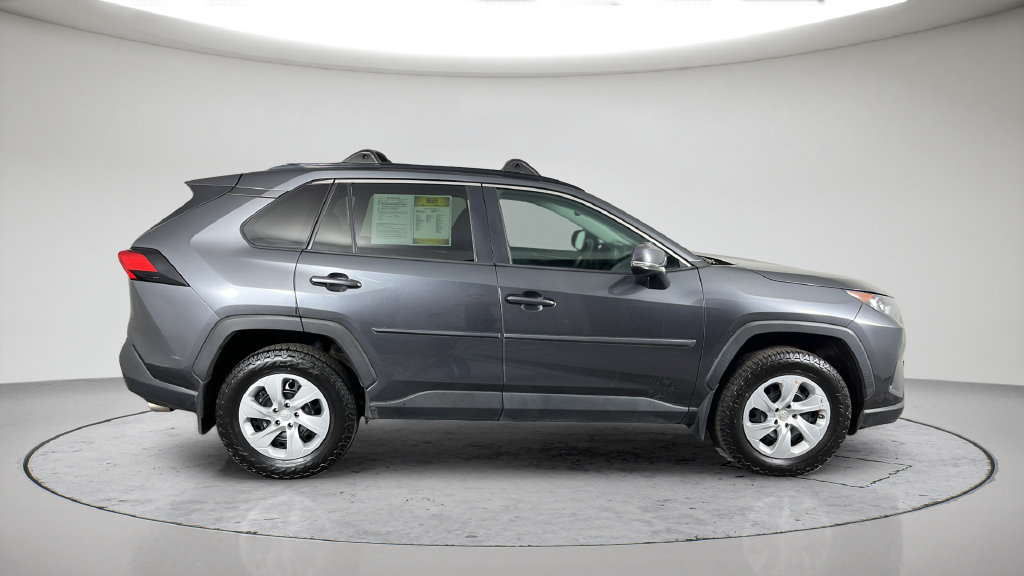 Used 2020 Toyota RAV4 LE w/ All Weather Liner Package AWD/4WD image 6