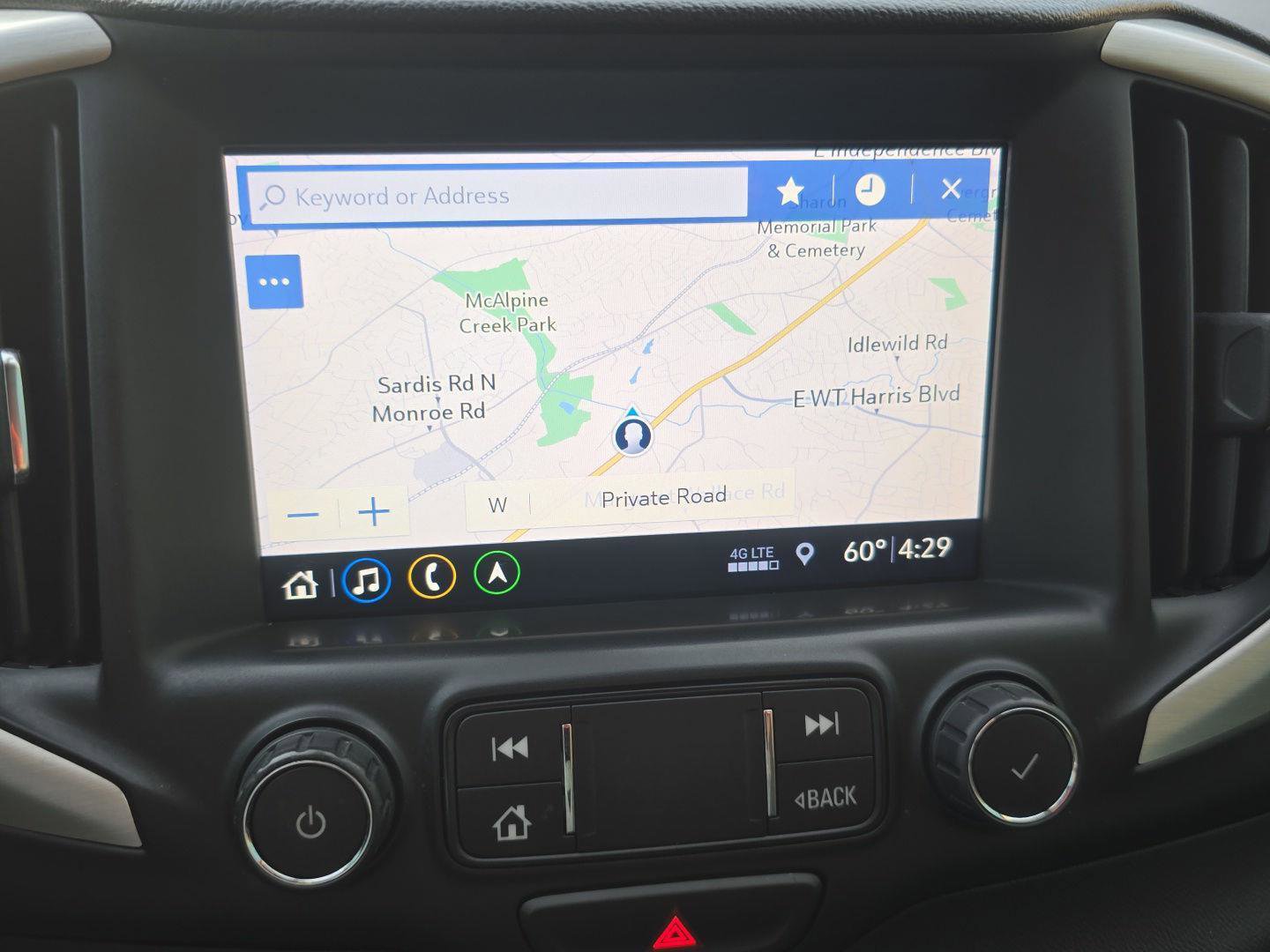 Used 2020 GMC Terrain SLE w/ Driver Convenience Package image 25