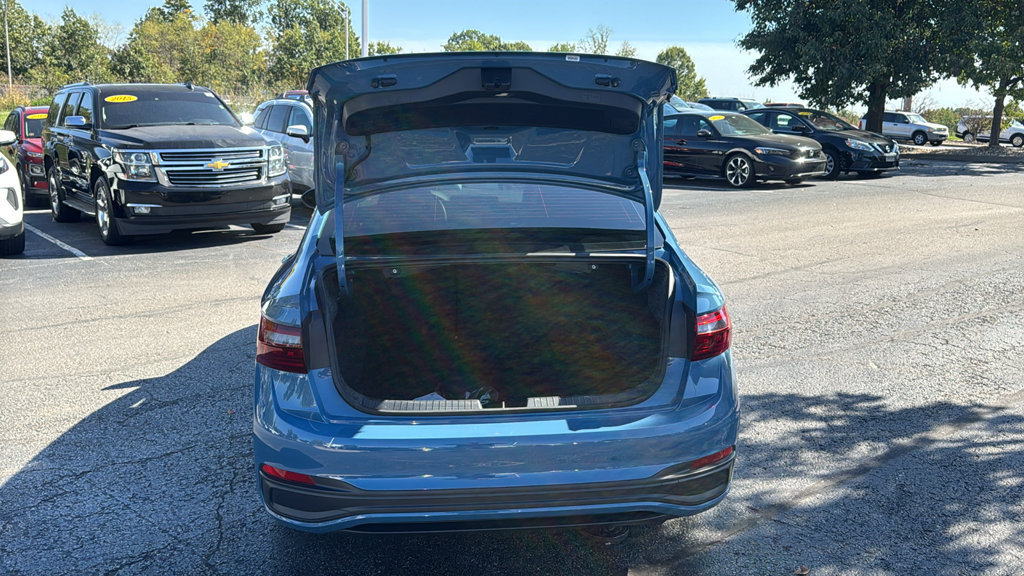 Used 2025 Volkswagen Jetta S FWD image 9