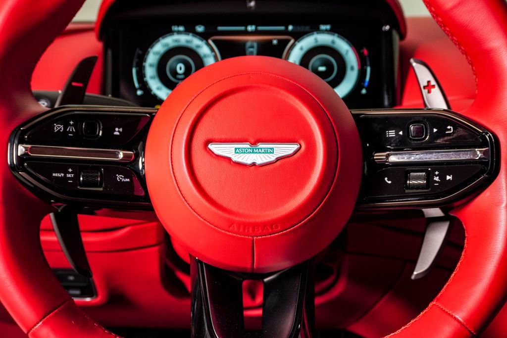 Used 2024 Aston Martin DB12 Coupe image 26