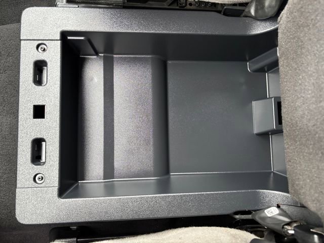 Used 2022 Ford F550 4x4 Regular Cab Super Duty image 25