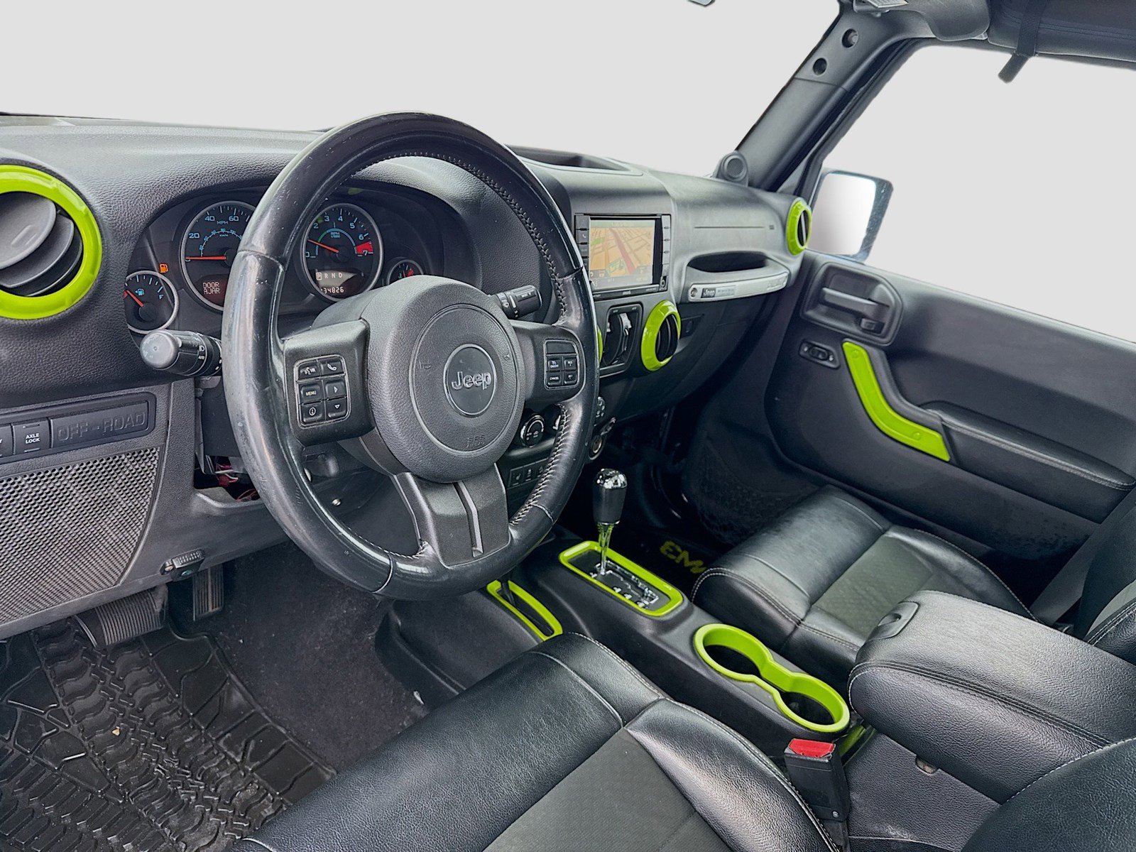 Used 2012 Jeep Wrangler Unlimited Rubicon AWD/4WD image 7