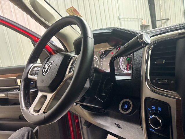 Used 2016 RAM 2500 Laramie w/ Convenience Group AWD/4WD image 14