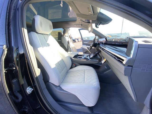 New 2025 Cadillac Escalade IQ Sport 1 w/ LPO, ONYX Package AWD/4WD image 23