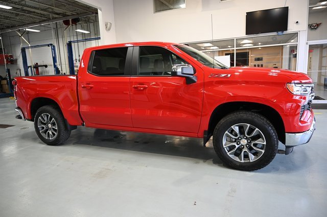 New 2026 Chevrolet Silverado 1500 LT image 4