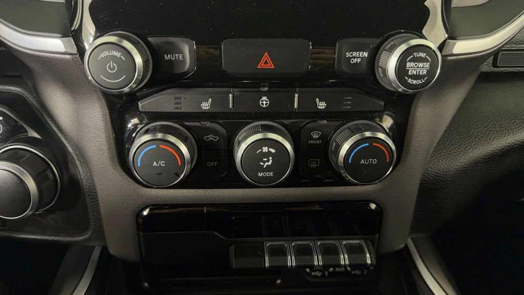 Used 2022 RAM 1500 Big Horn AWD/4WD image 23