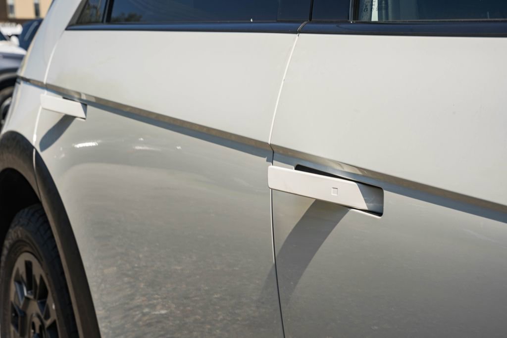 New 2025 Hyundai Ioniq 5 XRT image 16