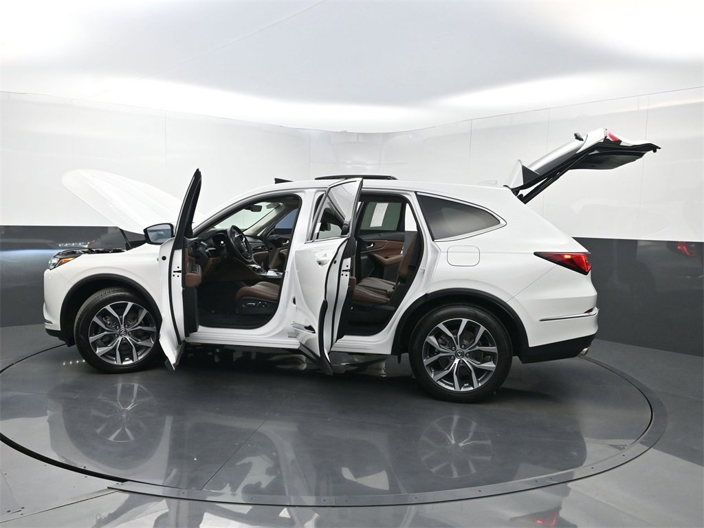 Used 2023 Acura MDX SH-AWD w/ Technology Package image 43