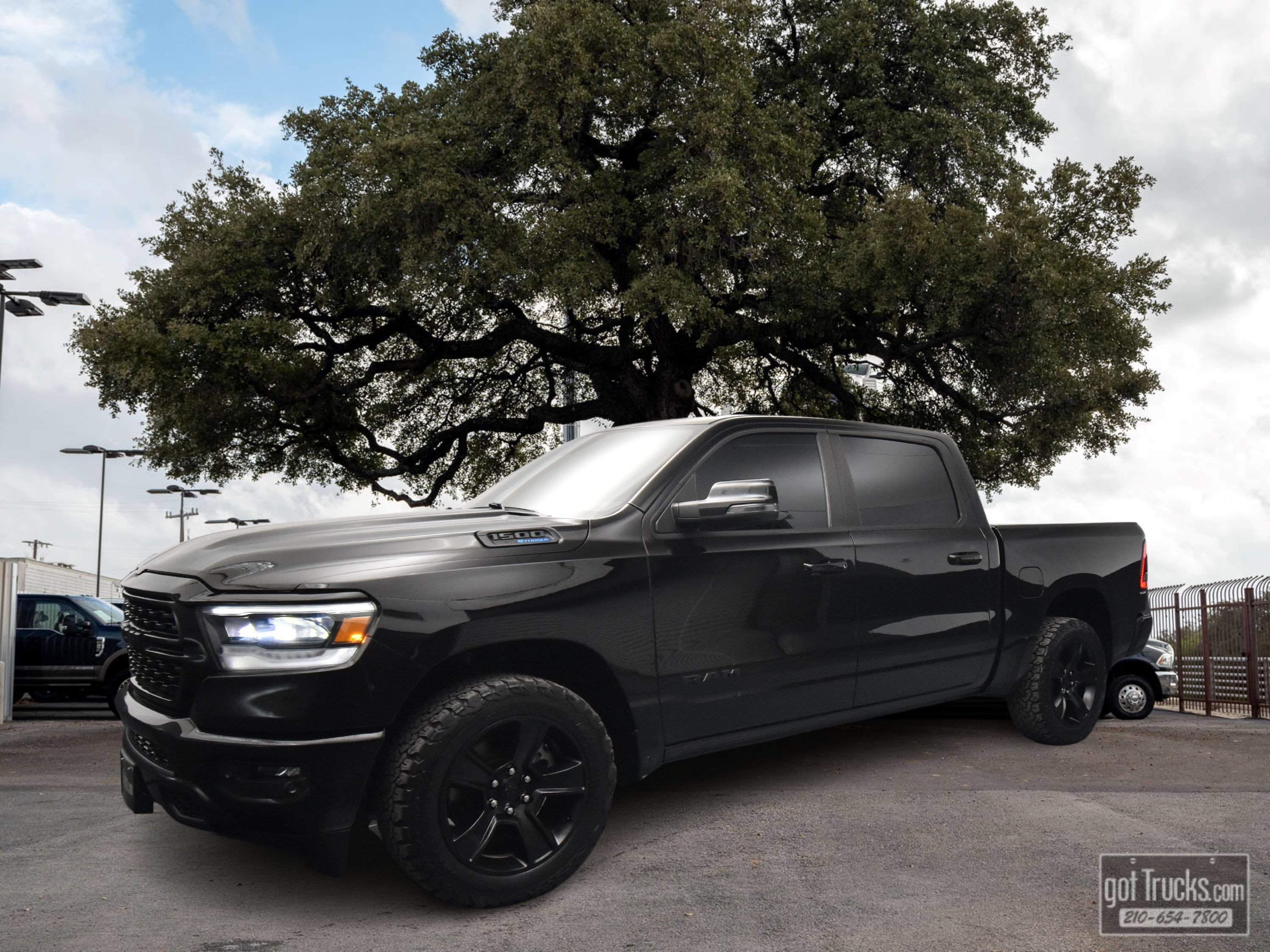 Used 2023 RAM 1500 Big Horn AWD/4WD image 1