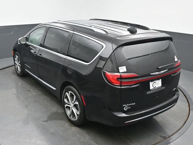 New 2026 Chrysler Pacifica Pinnacle image 41