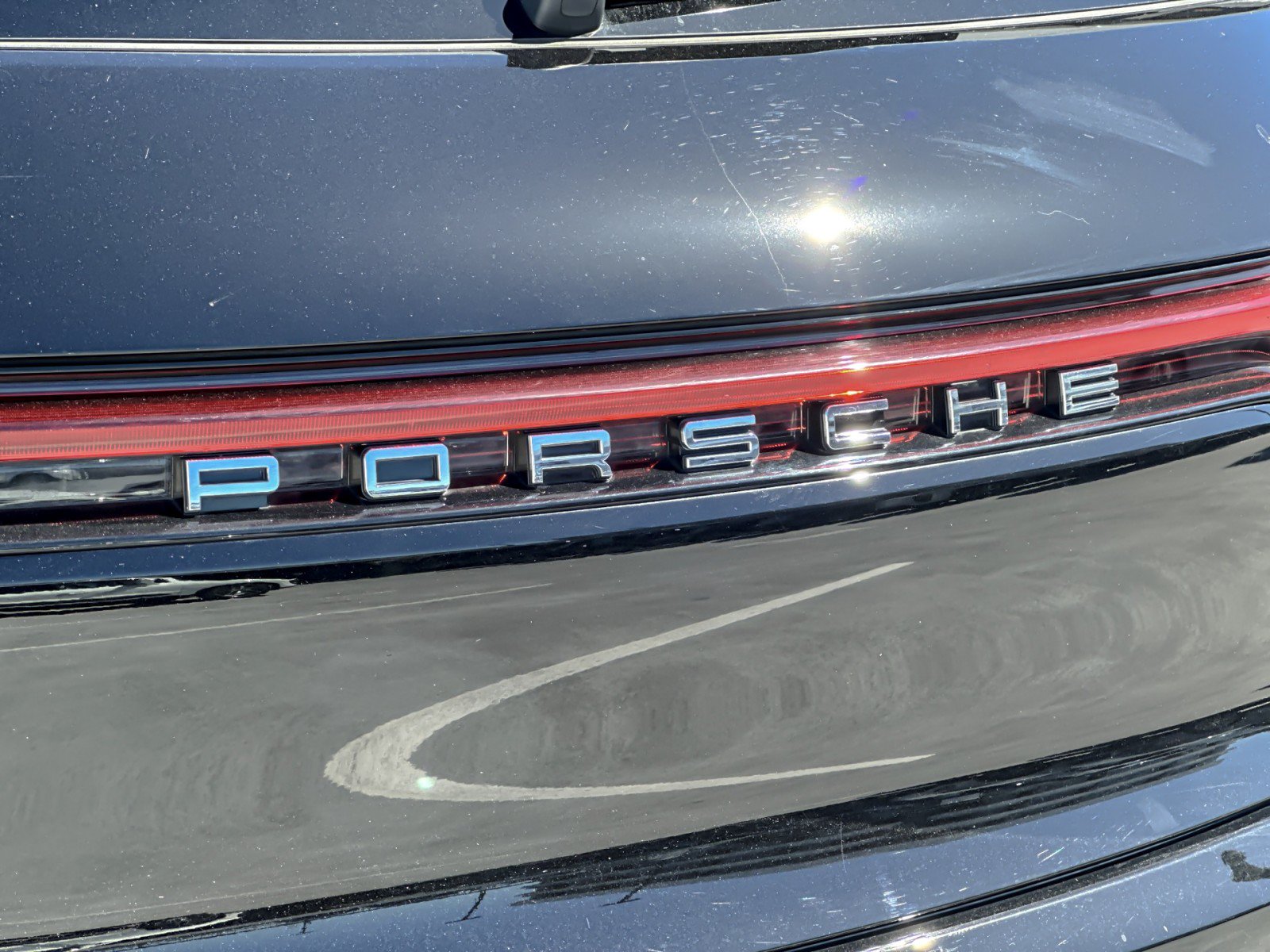 Used 2026 Porsche Macan AWD/4WD image 27