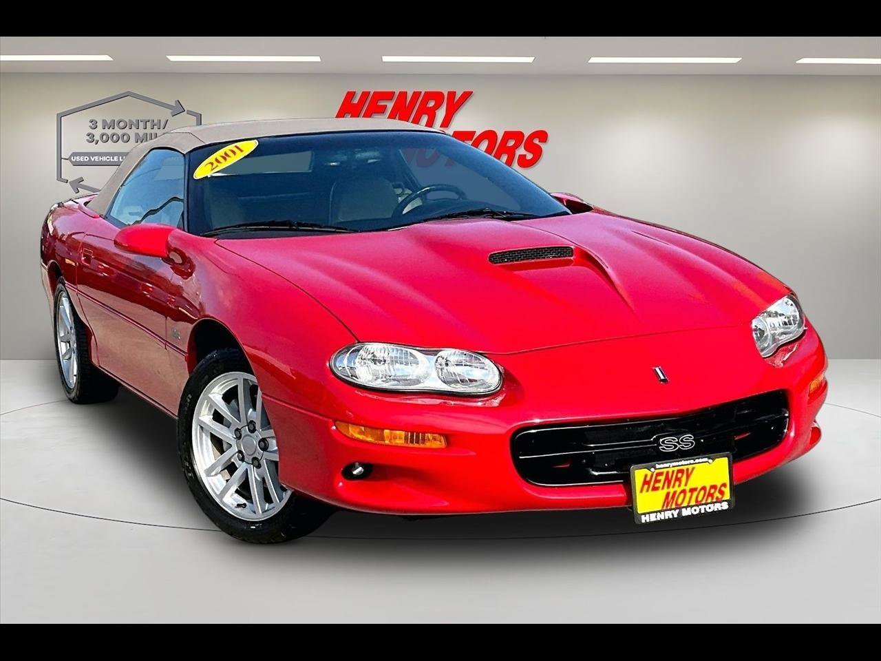 Used 2001 Chevrolet Camaro Z28 w/ SS Performance/Appearance Pkg RWD image 1