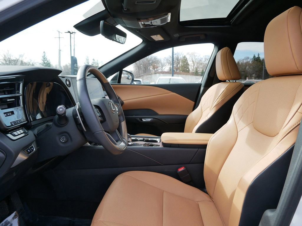 Used 2023 Lexus RX 350 Premium w/ Cold Area Package image 9