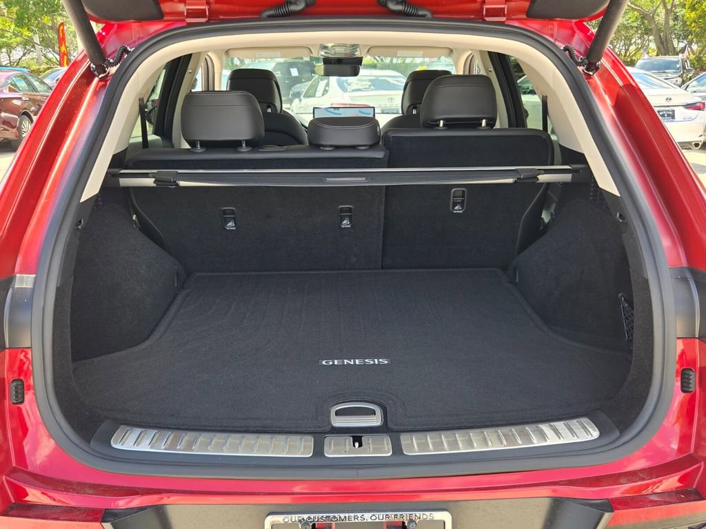 Used 2023 Genesis GV70 2.5T image 13