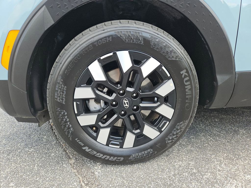 Used 2025 Hyundai Santa Cruz SEL FWD image 28