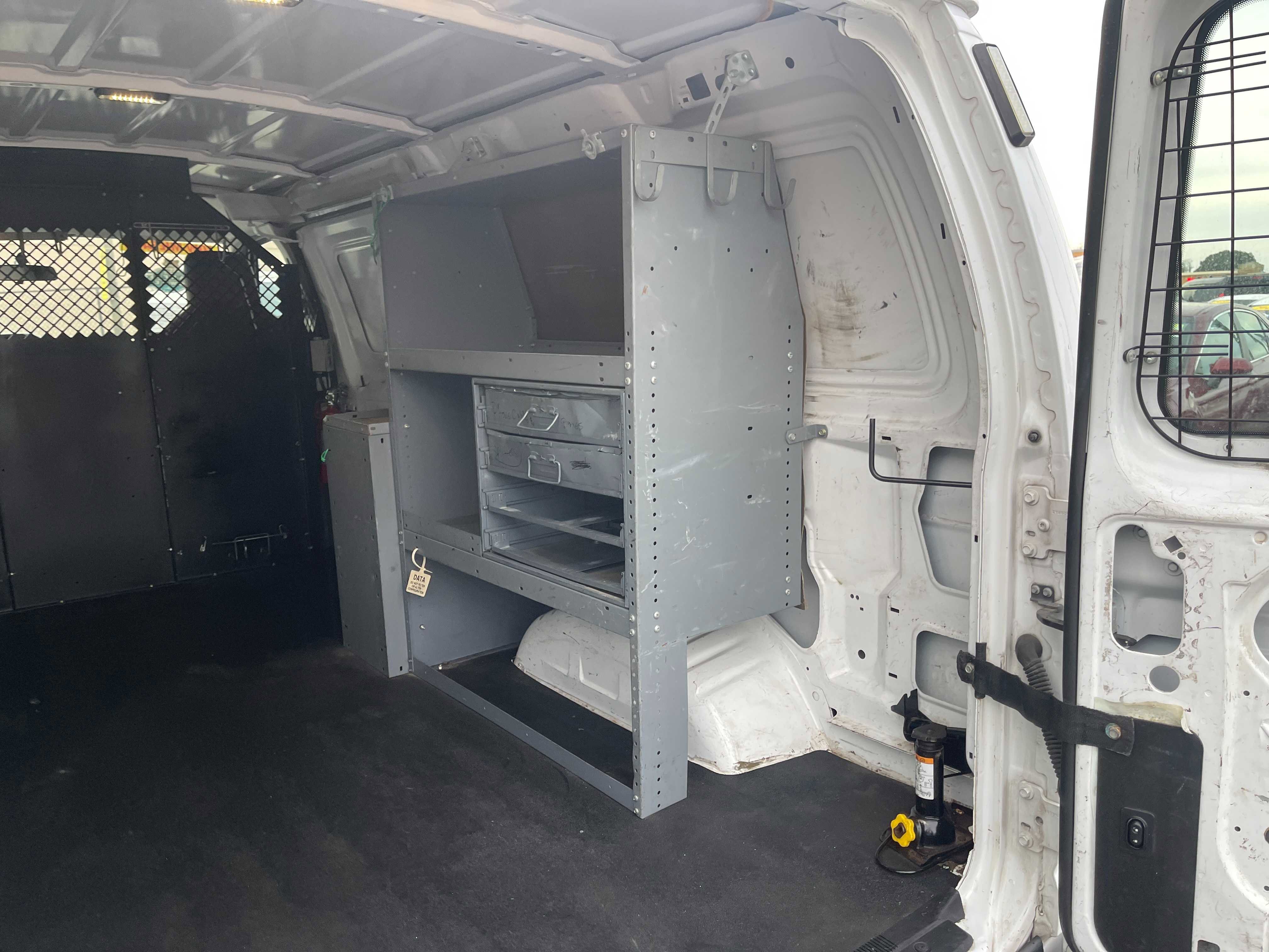 Used 2013 Ford E-150 and Econoline 150 image 10