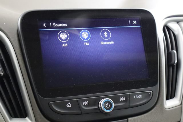 Used 2022 Chevrolet Malibu LS w/ Driver Confidence Package II FWD image 29