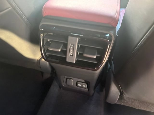 Used 2025 Lexus NX 250 FWD w/ Accessory Package (Z2) image 33
