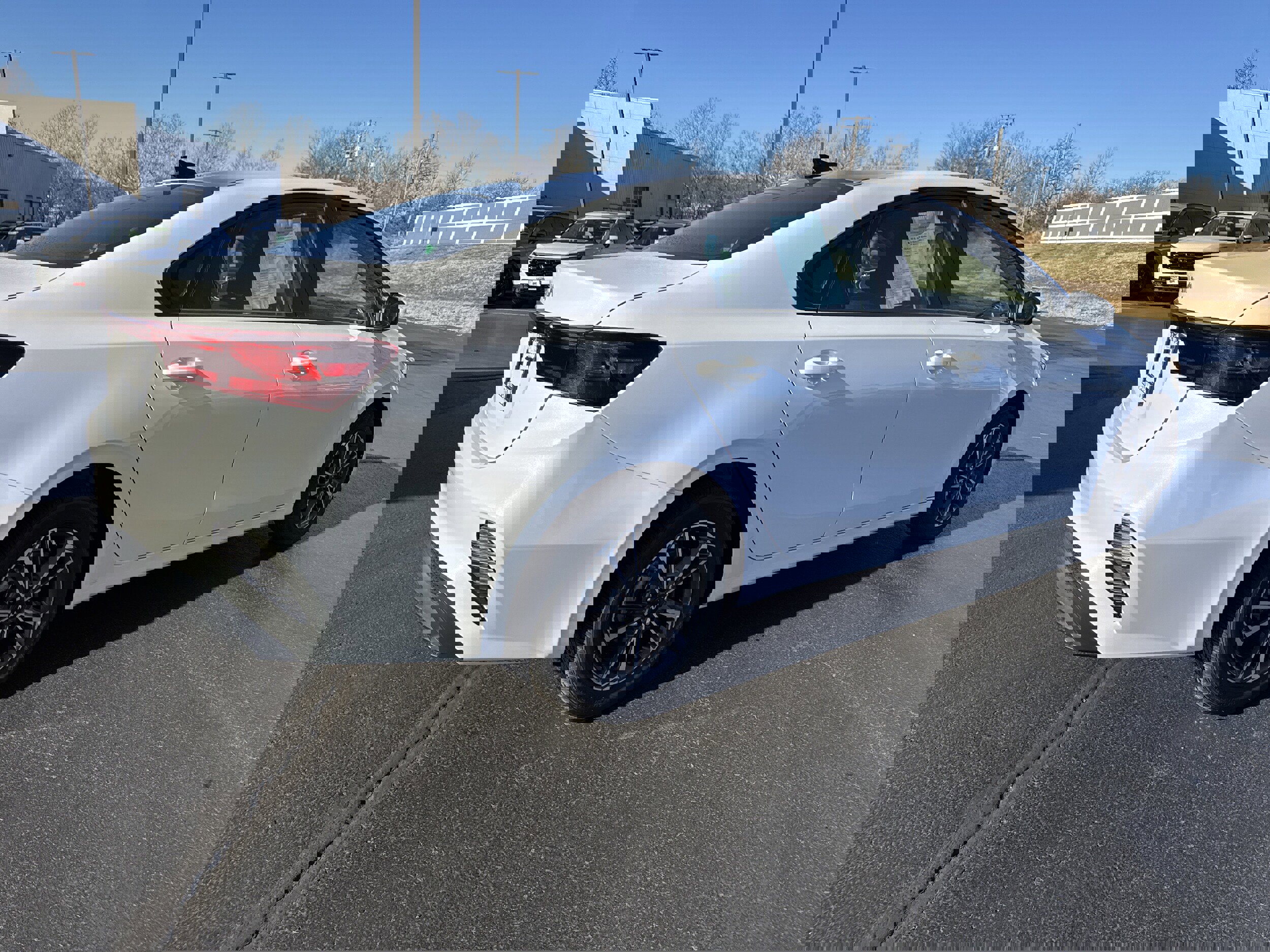 Used 2024 Kia Forte LXS image 4