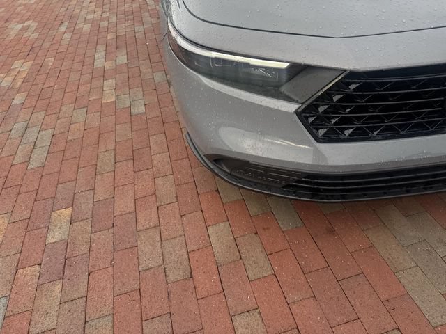 Used 2025 Honda Accord Sport image 21
