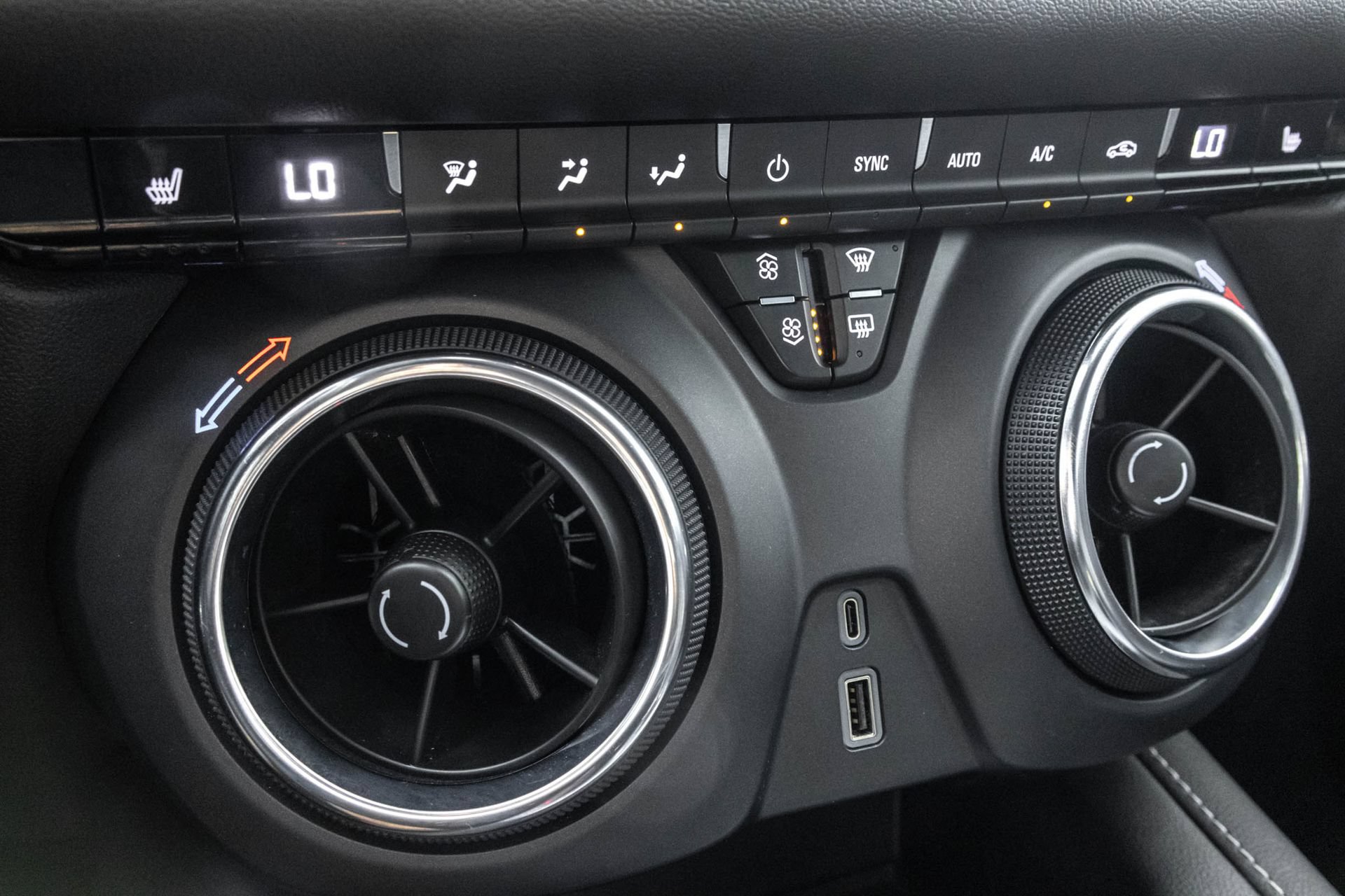 Used 2023 Chevrolet Blazer LT AWD/4WD image 30