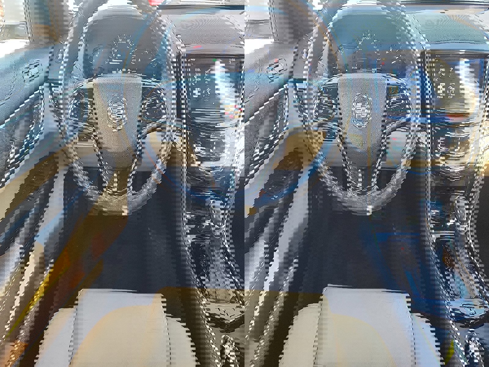 Used 2013 Cadillac ATS Luxury w/ Cold Weather Package image 10