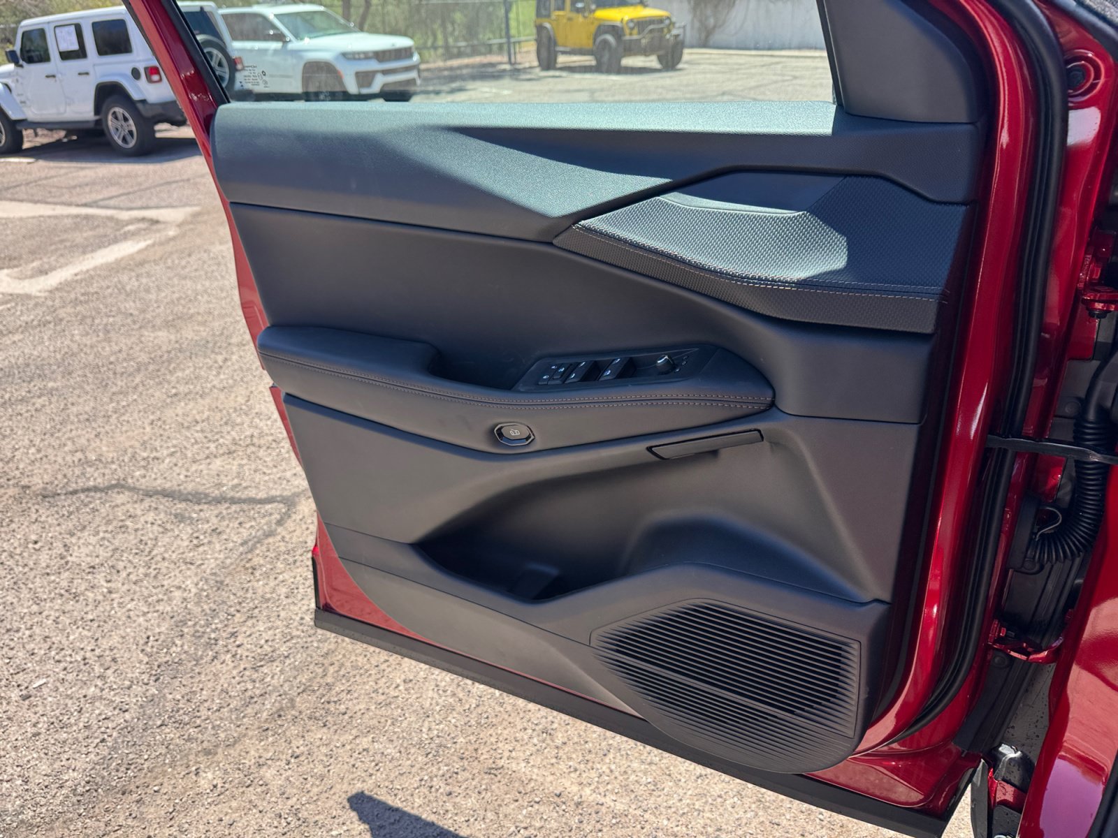 New 2026 Jeep Cherokee Limited AWD/4WD image 13