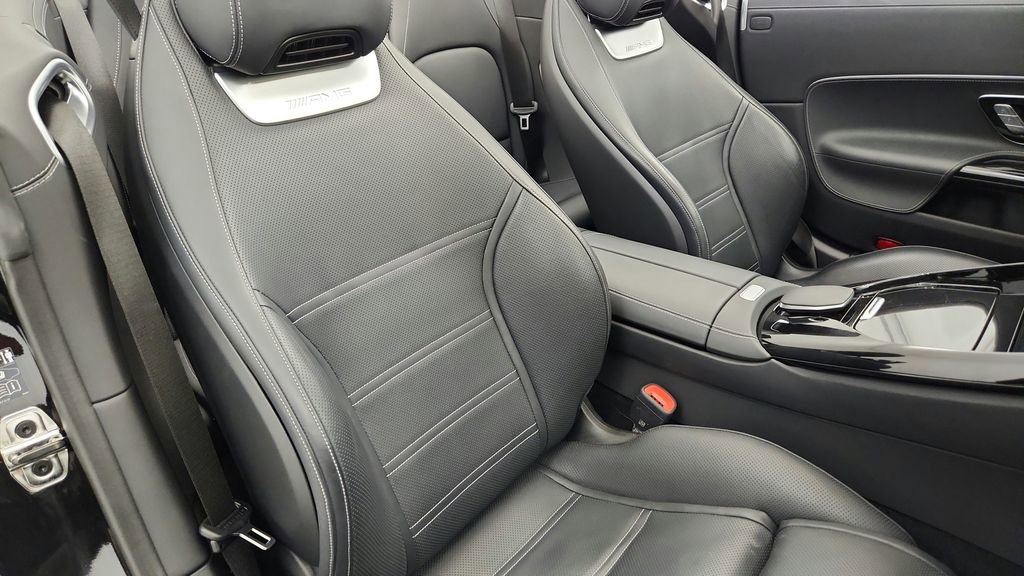 Used 2023 Mercedes-Benz SL 63 AMG 4MATIC image 45
