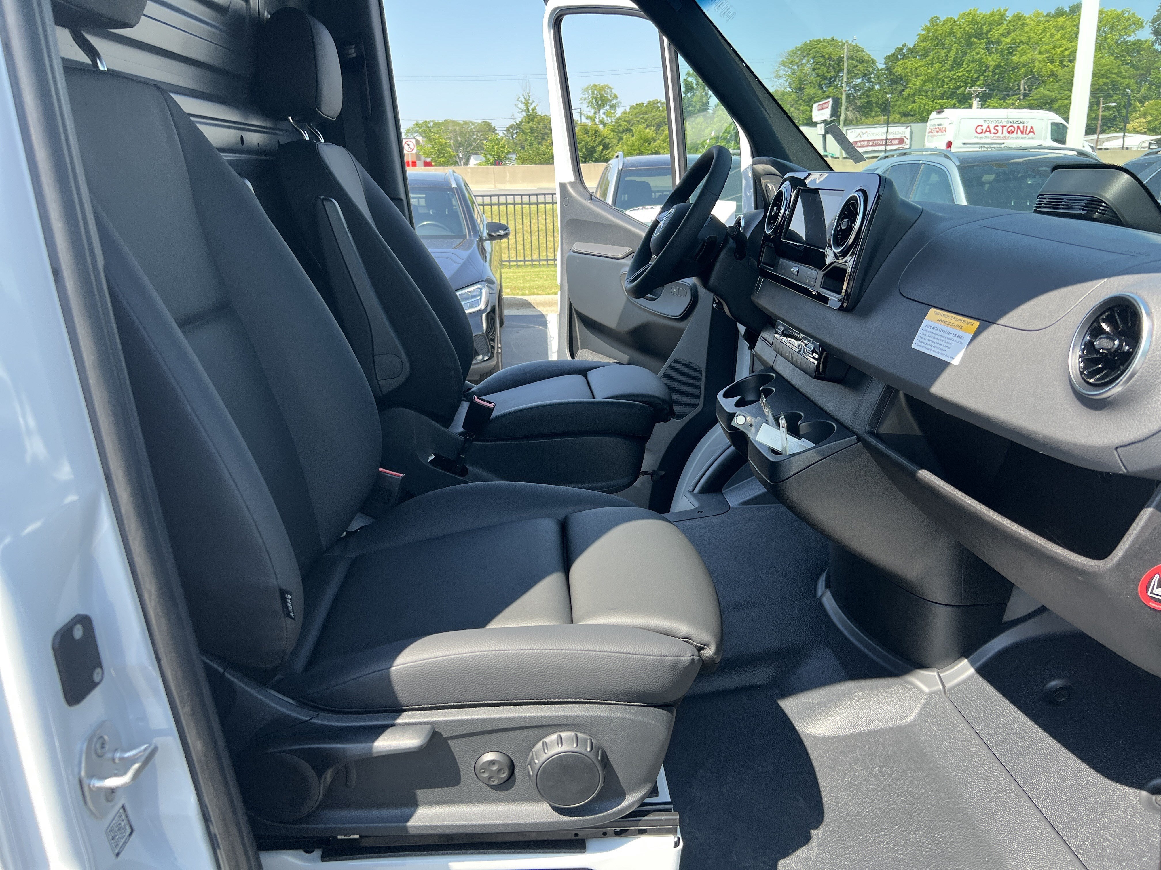 New 2026 Mercedes-Benz Sprinter 2500 image 21