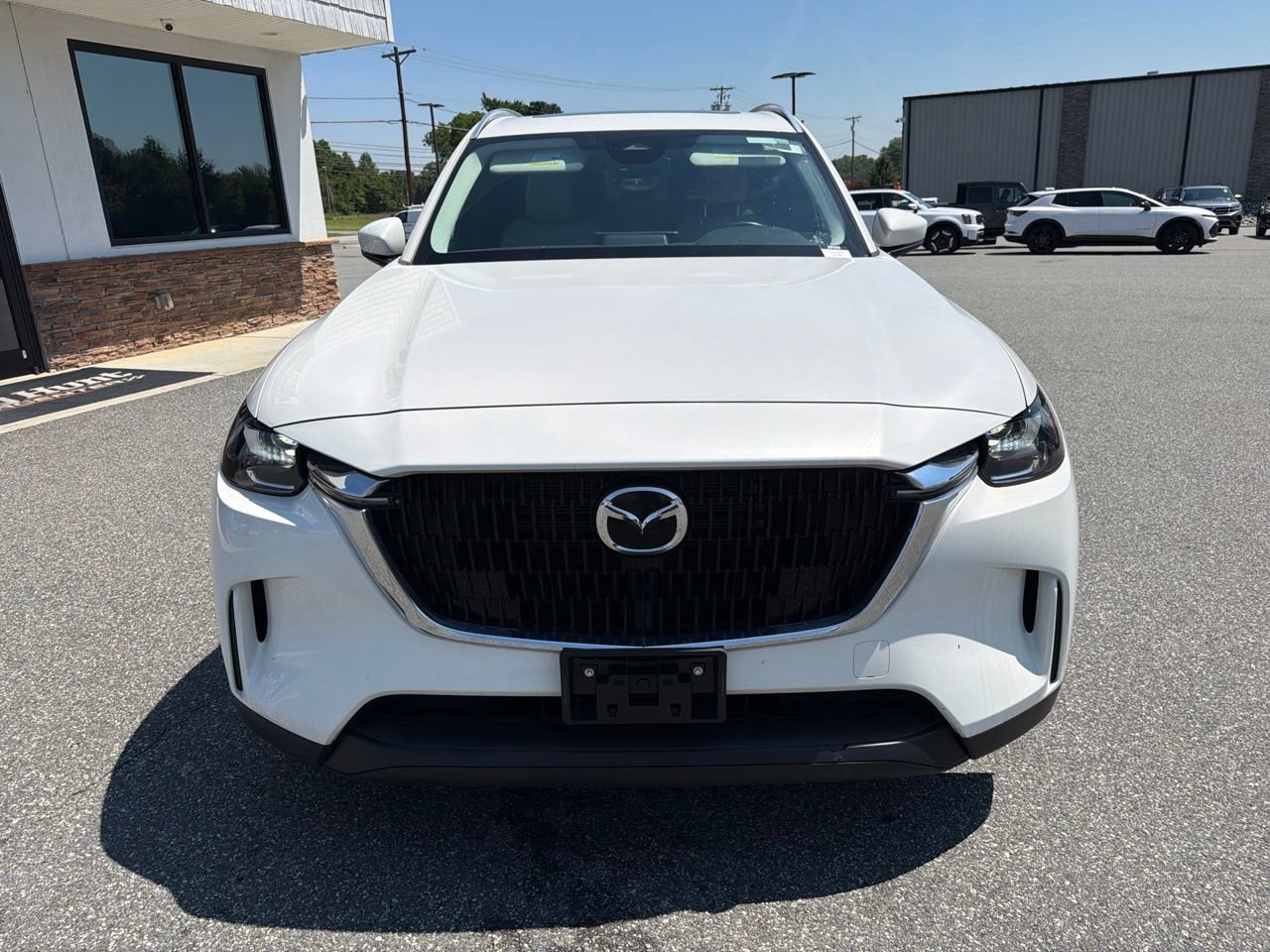 Used 2024 MAZDA CX-90 Plug-In Hybrid w/ Preferred AWD/4WD image 9