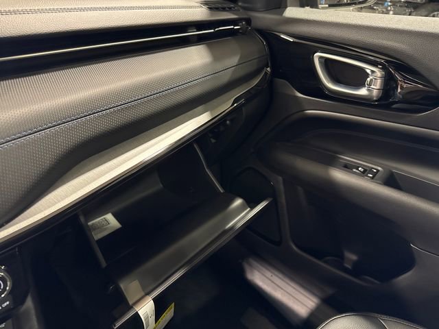 New 2025 Jeep Compass Limited w/ High Altitude Package image 30