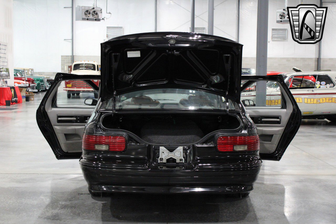 Used 1994 Chevrolet Impala SS image 18