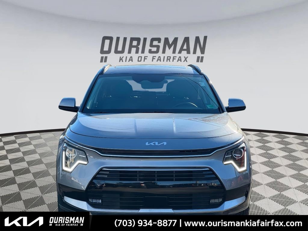 Used 2023 Kia Niro EX Touring image 28