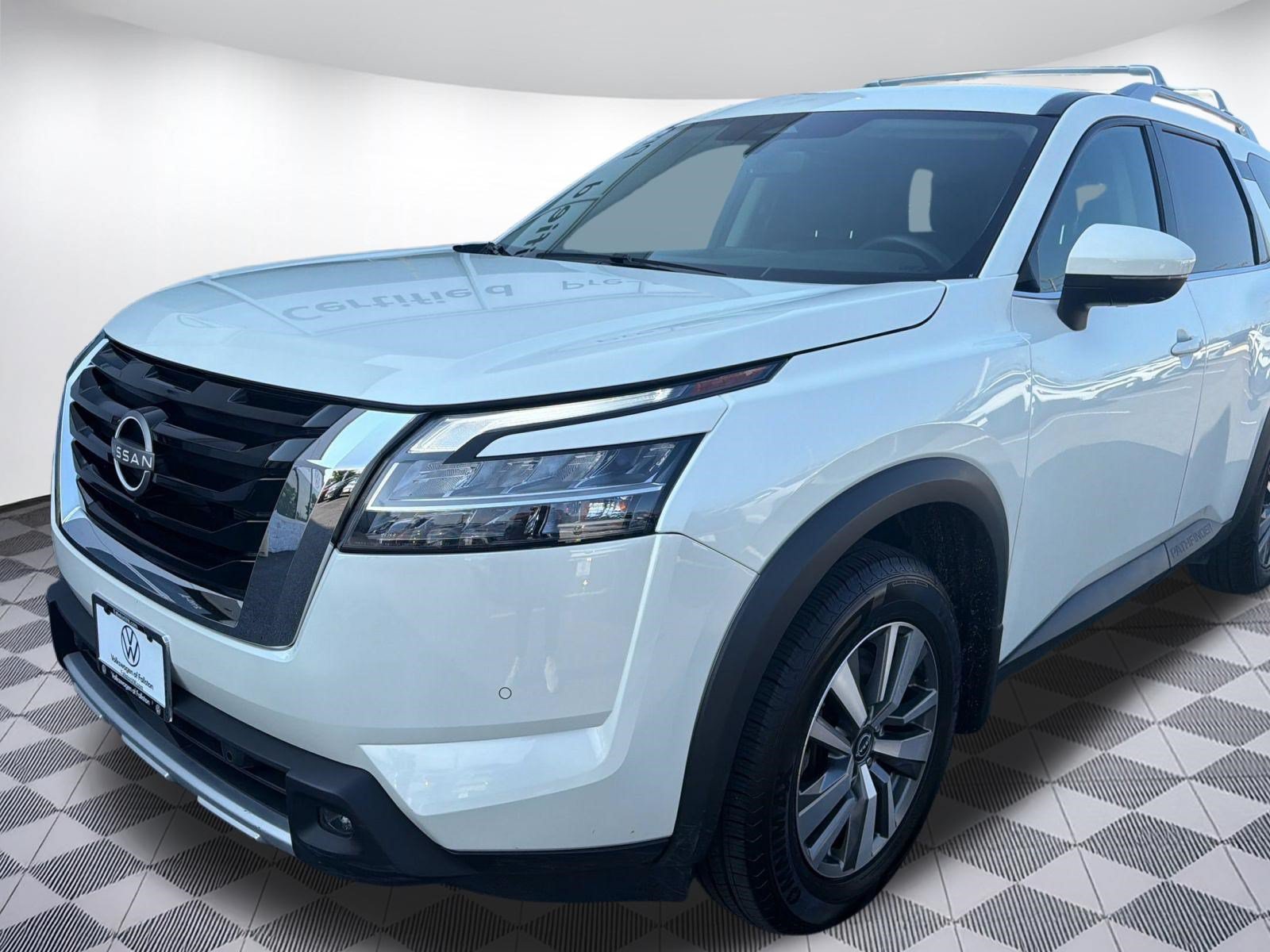 Used 2024 Nissan Pathfinder SL AWD/4WD image 25