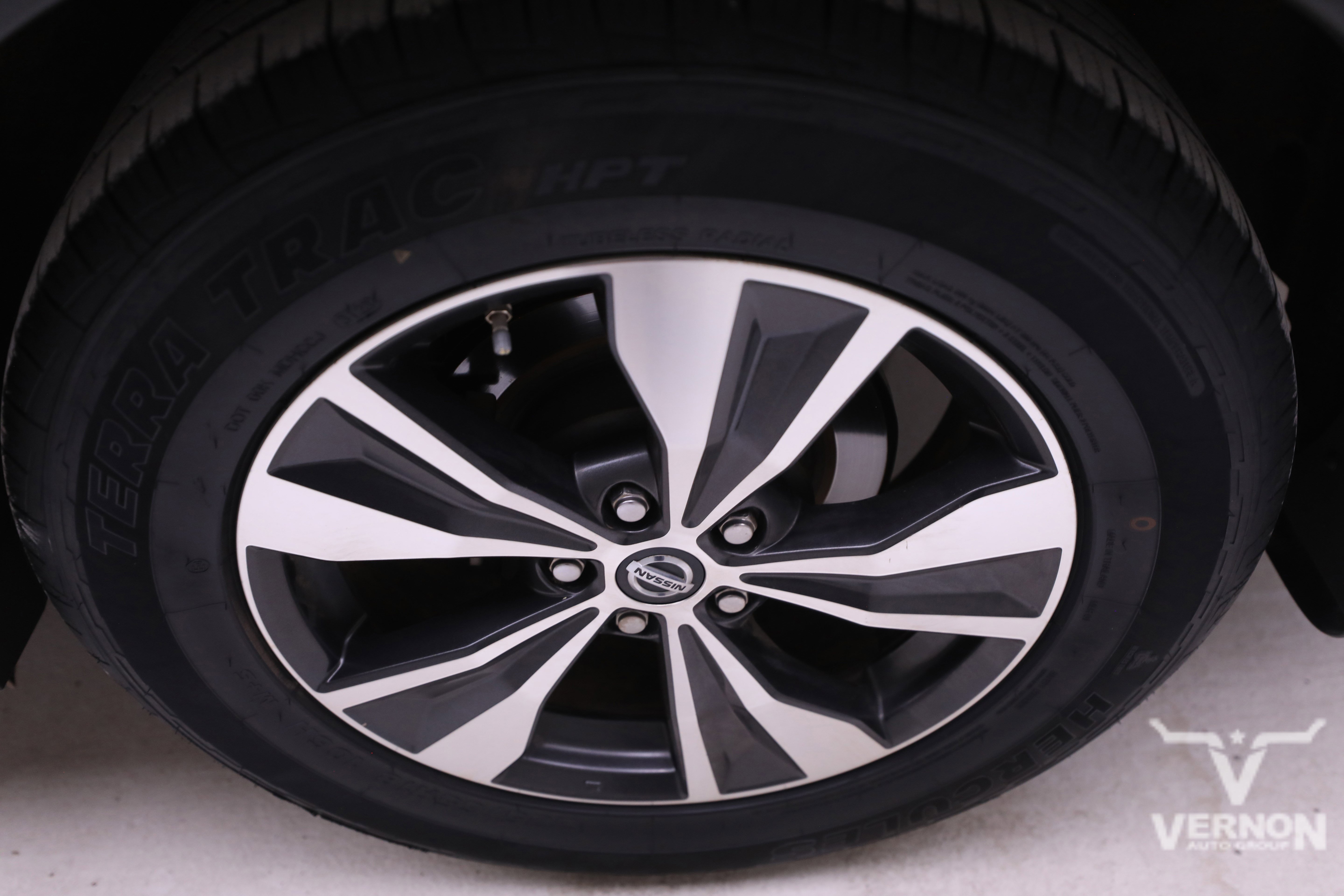 Used 2019 Nissan Murano SV image 29