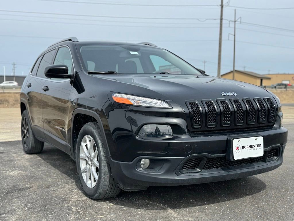 Used 2015 Jeep Cherokee Latitude w/ Cold Weather Group image 34