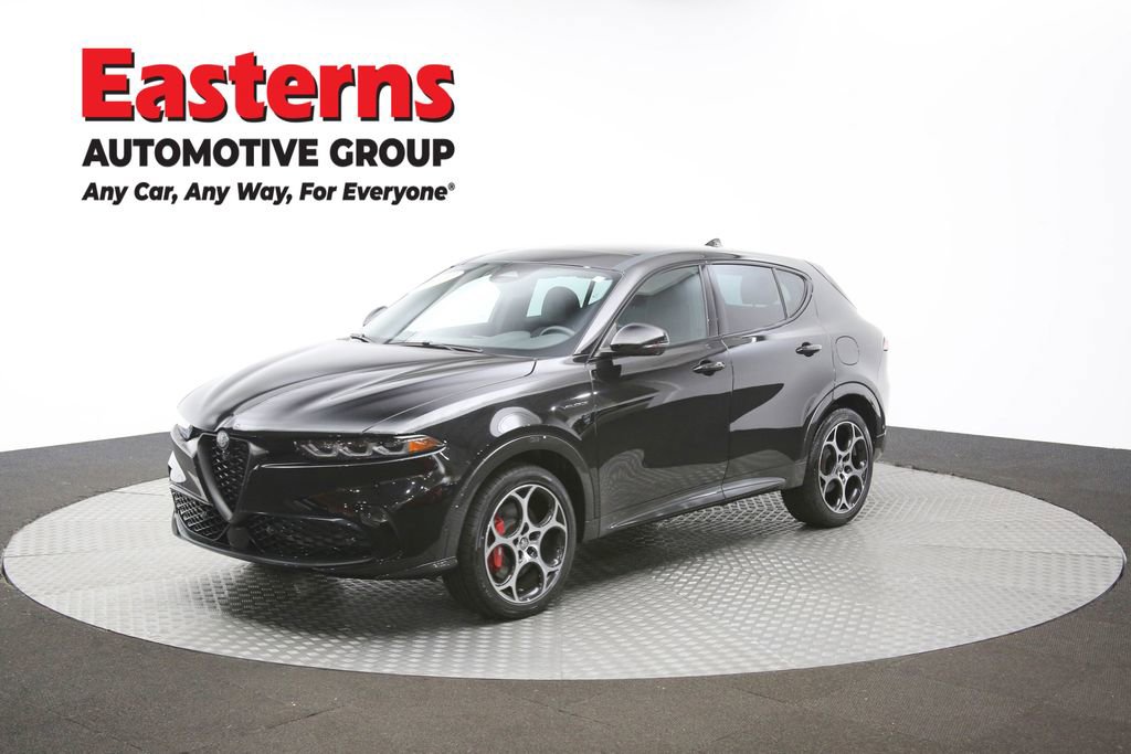 Used 2024 Alfa Romeo Tonale Veloce AWD/4WD image 54