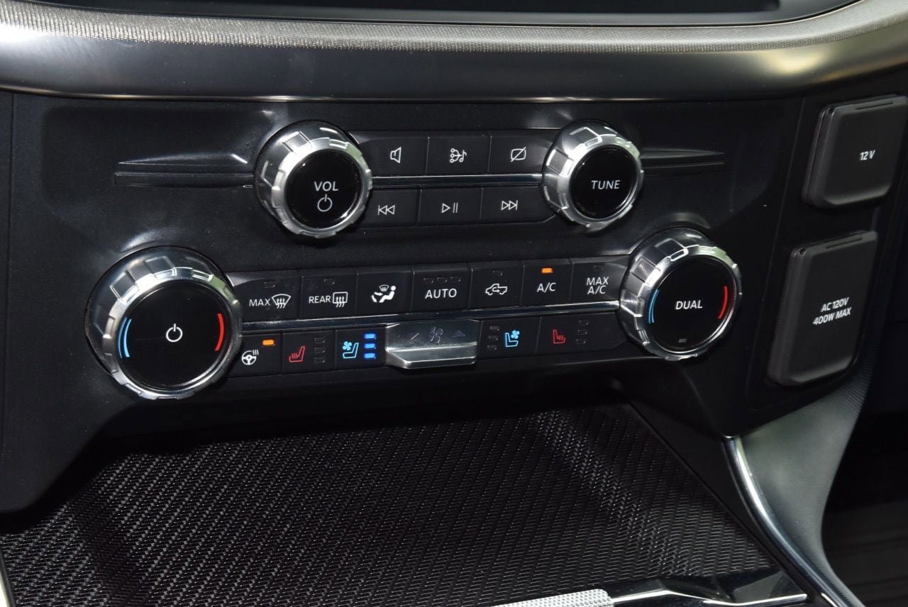 Used 2022 Ford F150 Raptor w/ Raptor 37 Performance Package AWD/4WD image 29
