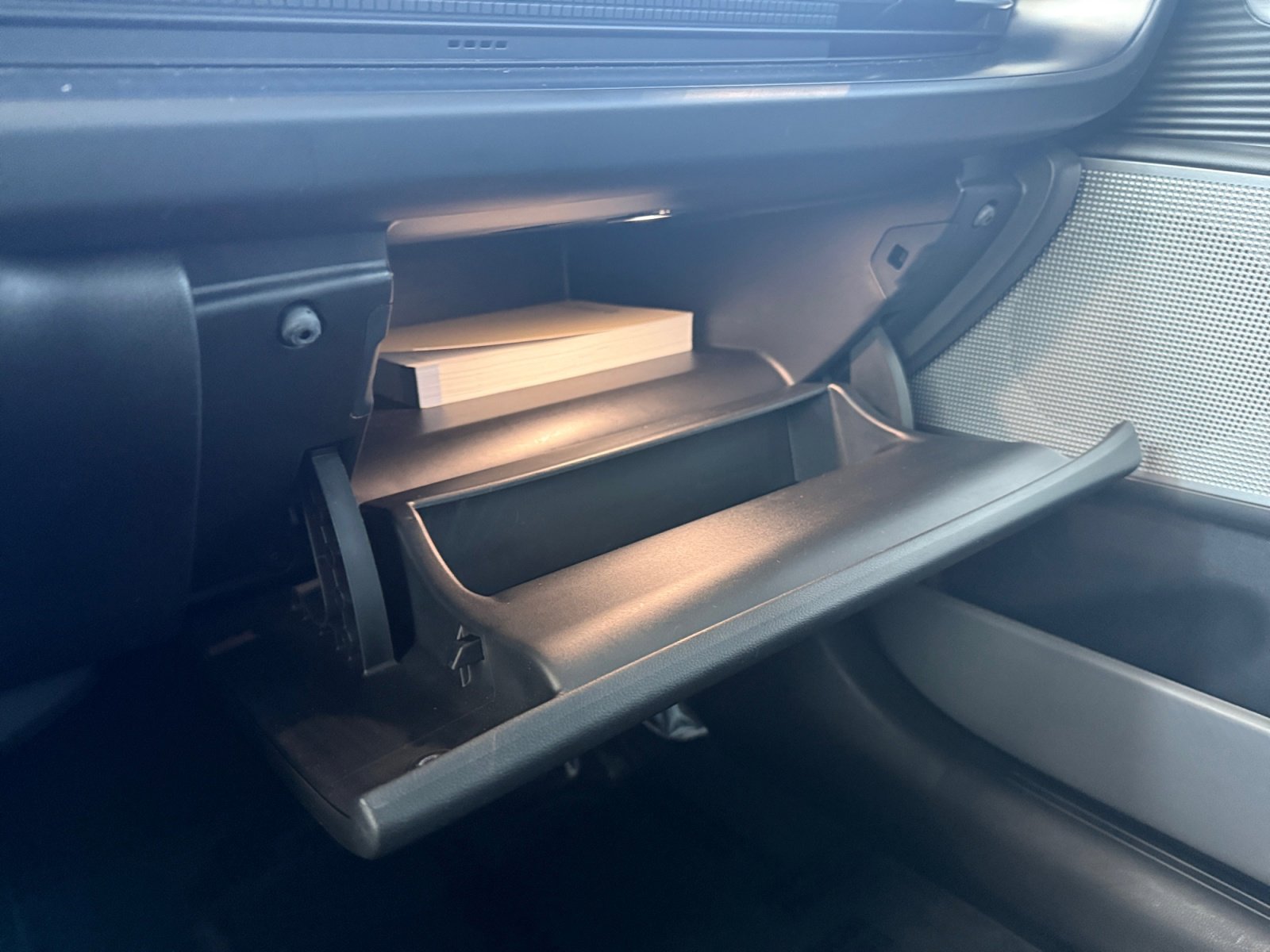 Used 2023 Hyundai Ioniq 6 SE image 21