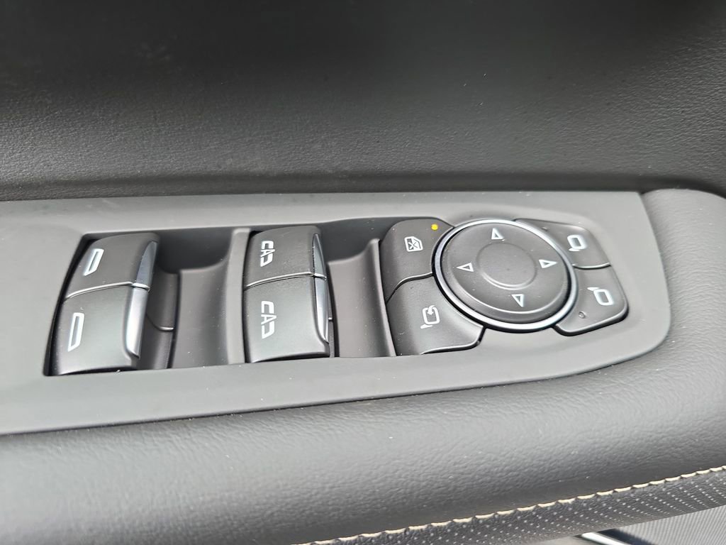 New 2026 Chevrolet Suburban Premier image 29