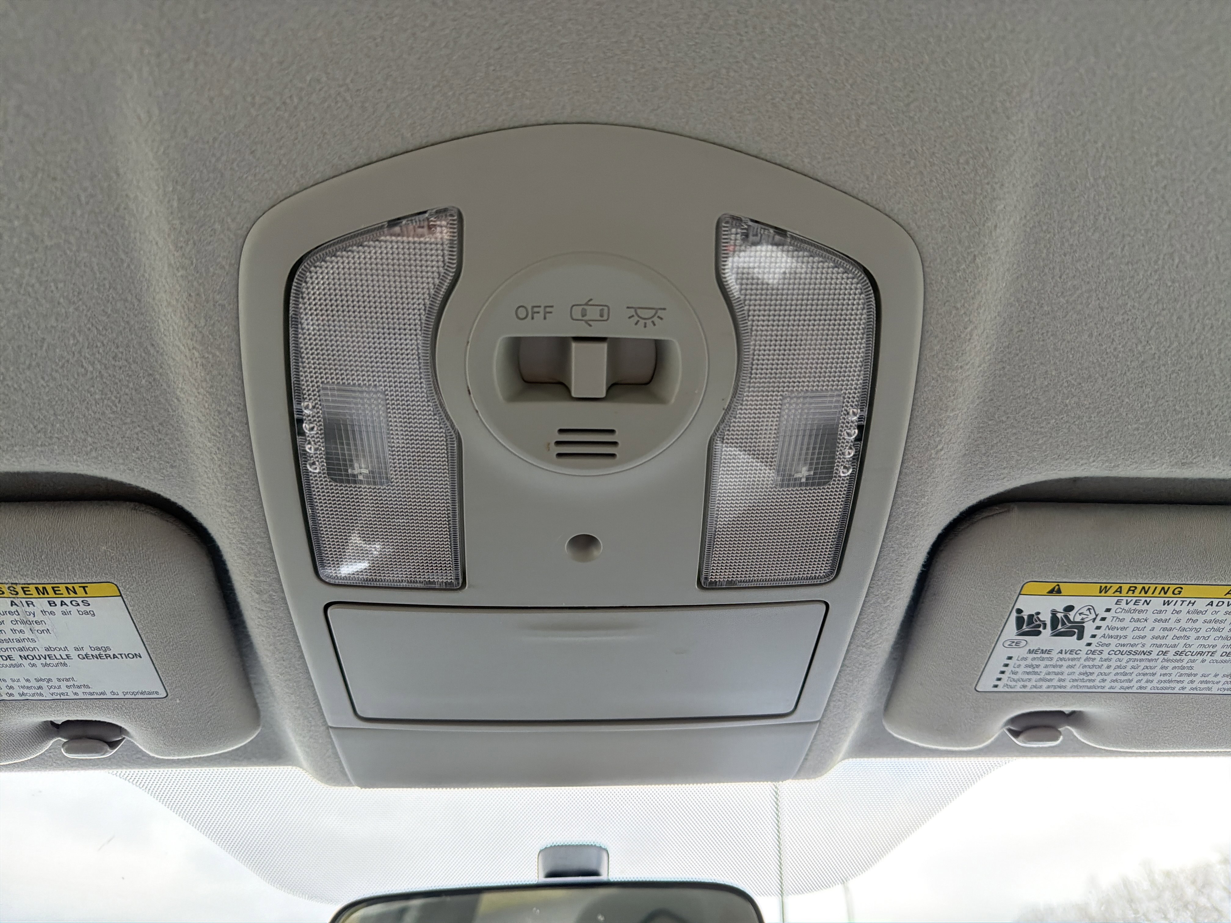 Used 2013 Toyota Prius Two image 18